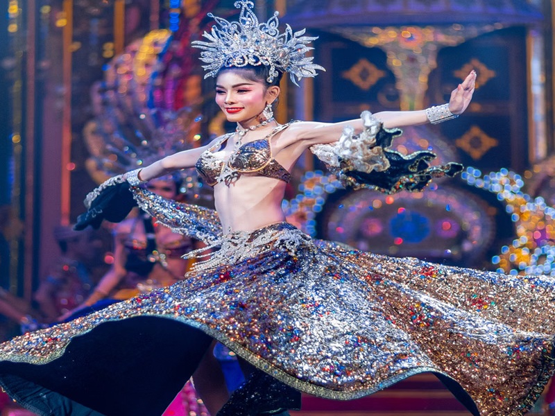 Alcazar Cabaret Show Pattaya - Standard Ticket