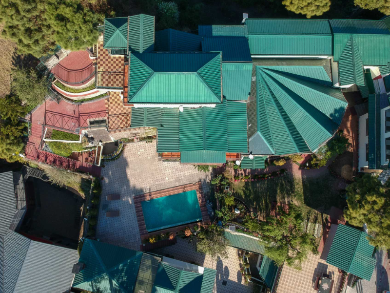 StayVista at Villa Mountain Crest with Outdoor Pool