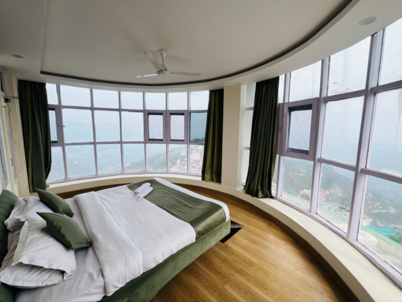 Hotel Barog Heights, Solan