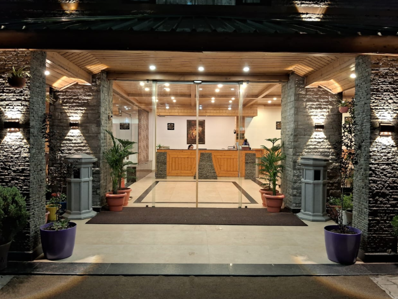 Chandertal Regency, Manali
