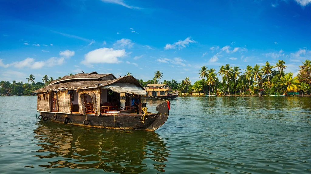 Kerala Houseboat Romance