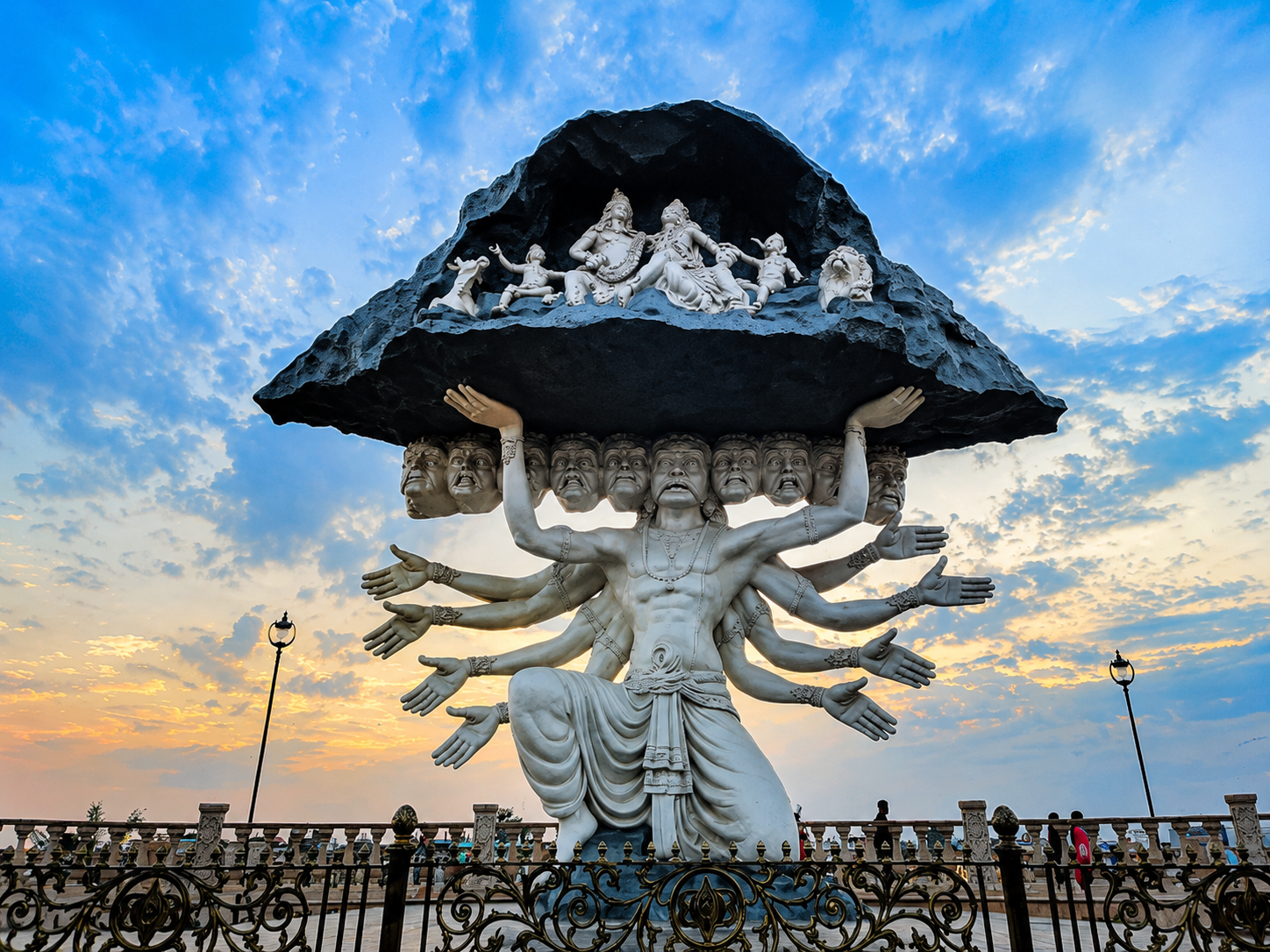 EXPLORE INDORE & UJJAIN – WHERE CULTURE MEETS DIVINITY