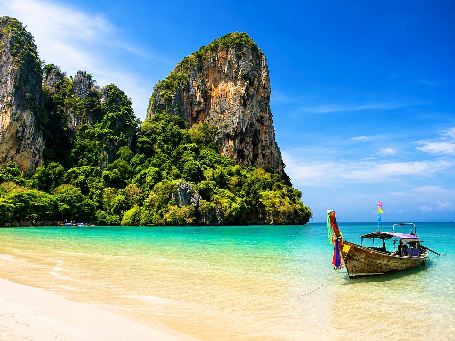 PHUKET & BANGKOK | THE ULTIMATE 6-NIGHT THAILAND GROUP ESCAPE